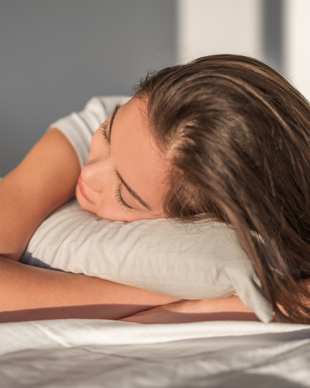 The 5 Best Pillows for Stomach Sleepers that Will Leave You Restful